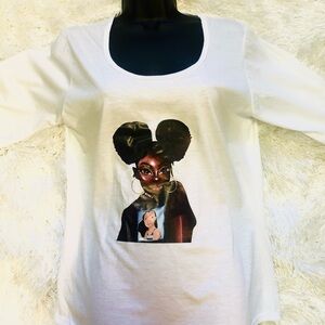 White T-shirt size medium